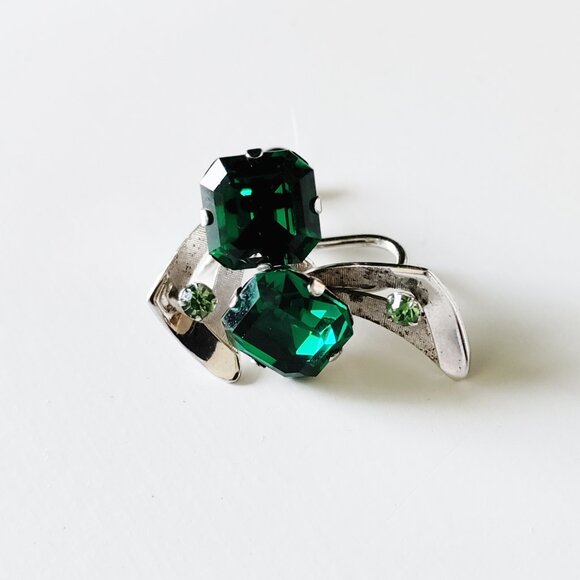 Stunning Van Dell Sterling & Emerald Cut Green Glass Rhinestone Earrings 1950s - Picture 5 of 10